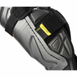 Bauer Supreme Mach Shin Guards Junior 7 Bauer Supreme Mach Shin Guards Junior -Hockey Sale Store BauerSupremeMachShinGuardsJunior10618914