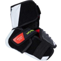 Bauer Vapor Hyperlite Elbow Pads Senior 7 Bauer Vapor Hyperlite Elbow Pads Senior -Hockey Sale Store BauerVaporHyperliteElbowPads4 c5b4e538 359a 4d28 933d dd4a76d25730
